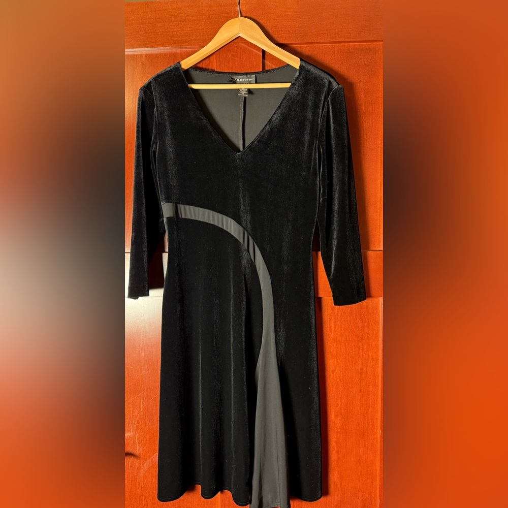 Connected Apparel Black Stretch Velvet Fit & Flare Dress Size 12